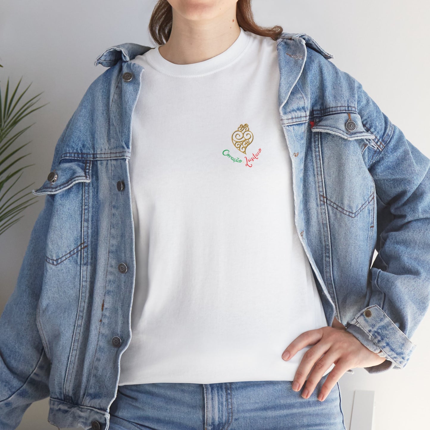 T-shirt Mulher - Etre parfaite c'est bien. Etre Portugaise c'est mieux